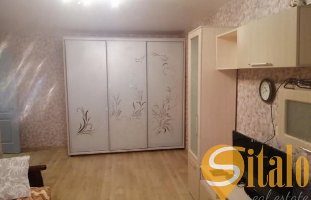 Двокімнатна з ремонтом, малий ринок., фото 1