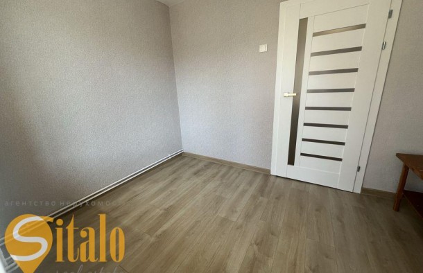 Продаж 4 кім квартири в центрі з ремонтом і меблями, фото 3