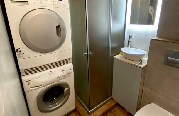 Продається  3 к квартира з меблями та технікою, фото 3