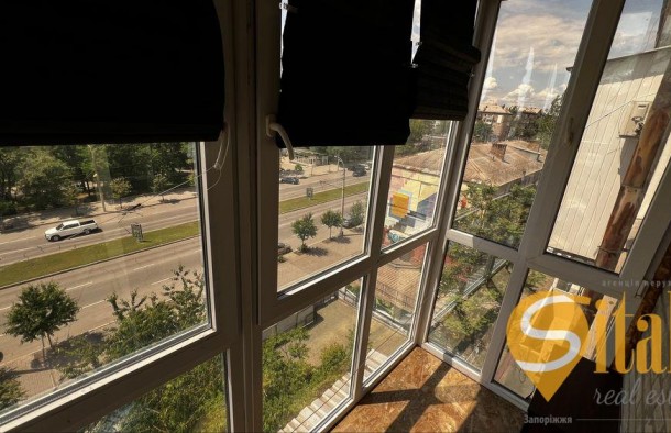 Продаж 3 х кімн. квартири на Малому ринку по проспекту Соборний., фото 3