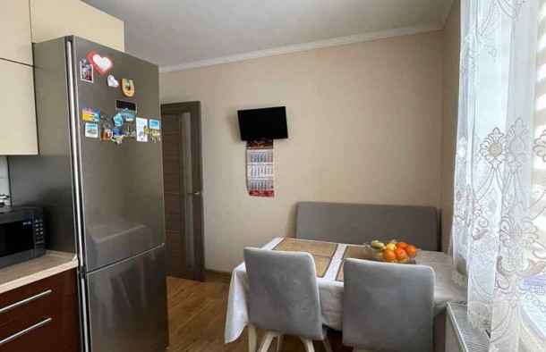 Продається  3 кімнатна квартира з ремонтом та меблями., фото 2