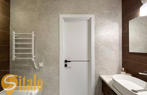 Продаж 2 кім квартири в центрі з ремонтом і меблями, фото 14