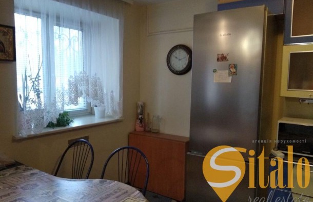 Продаж квартири по вул. Дудикіна, фото 2