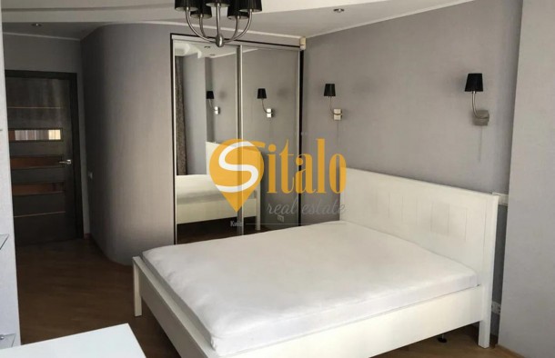 Продаж 2кім. квартири Дніпровська набережна, Осокорки, фото 1