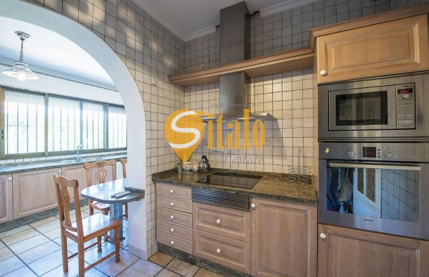 Будинок із панорамним видом на гори, Кальпе., фото 17