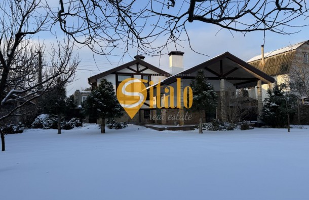 Автономний будинок з генератором та банею. 5км від метро, без, фото 1