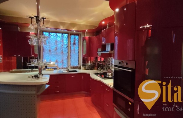 Розкішний маєток 365 м² у самому центрі Космічного мкрну, фото 7