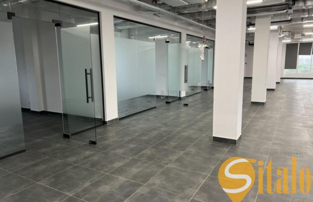 Пропонується в оренду просторе комерційне приміщення у Львові на вул. Щирецькій, фото 3