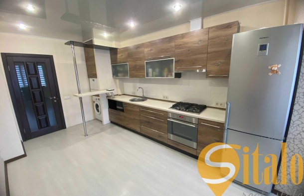 Продаж 3 кімнатної квартири 80 кв.м. Новобудова. Південний мікрорайон, фото 1