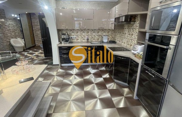 Оренда 4кімнатної квартири 150 м²  вул. Мишуги, 2  Позняки  Паркінг, фото 4