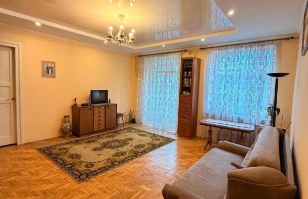 2 кімнатна квартира у ближньому центрі Львова вулиця Марка Вовчка, фото 1