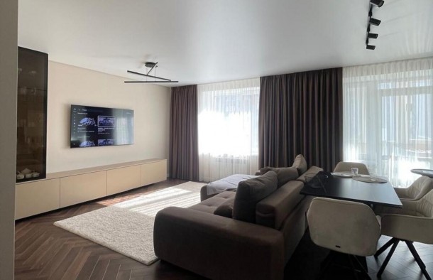 Продажа 2к квартиры 78 кв. м  на ул. Александровская  ID 34109725, фото 9