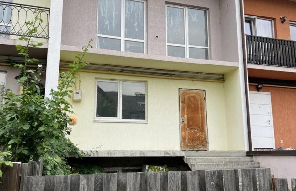Продаж таунхаусу с. Ременів вул. Куземського Львівської області, фото 1