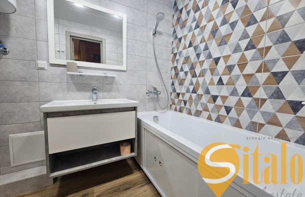 Продаж 2 х кімнатної квартири в Хортицькому мікрорайоні., фото 24