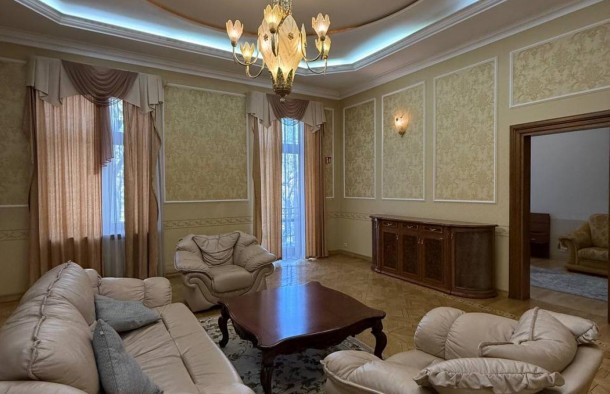 Оренда елітної квартири у центральній частині Львова на вул.С.Крушельницької, фото 3