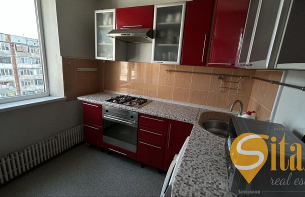 Продаж 3х кімнатної квартири Осипенківський мікрорайон ,Правий Берег, фото 1