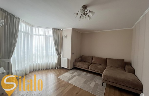 Продаж 3кім квартири з ремонтом і меблями, фото 1