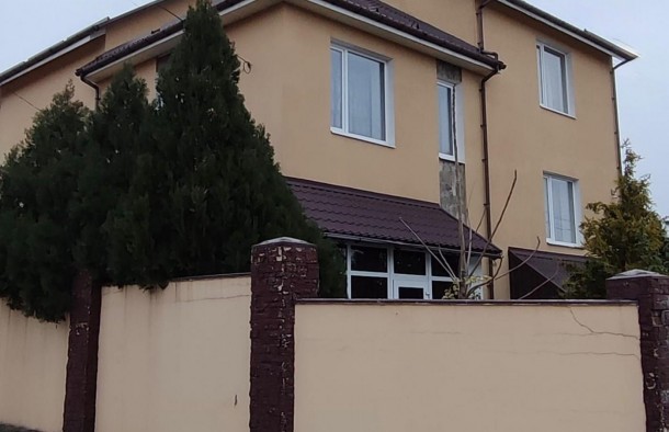 Розкішний маєток 365 м² у самому центрі Космічного мкрну, фото 1