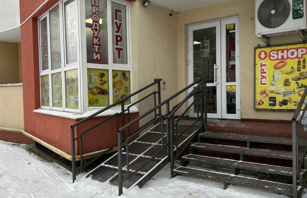 Оренда фасадне комерційне приміщення салон, магазин, офіс вулиця Замарстинівська місто Львів, фото 1