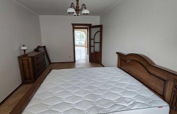 Продаж 2 кім квартири, 70 кв.м., з ремонтом і меблями, фото 4