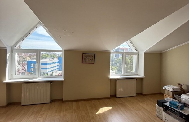 Продаж 4 квартири,вул.Чорновола,Центр., фото 14