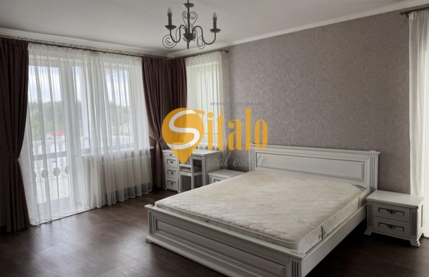 Просторный дом в Ходосовке, с новым ремонтом. Без комиссии, фото 1