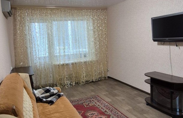 Продаж  Квартира  14 Жовтня, Хортицький, Запоріжжя, фото 1
