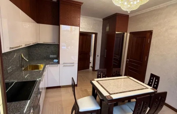 Квартира ULTRA LUXE  в Клубному будинку на вул. Б.Хмельницького у місті  Львів, фото 2