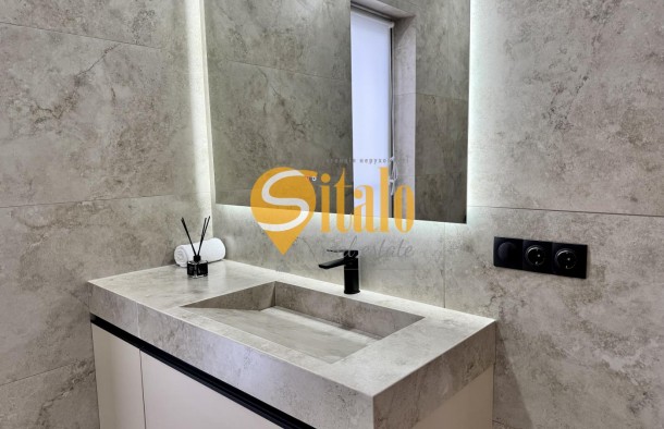 Невеликий будинок в котеджному містечку, фото 16