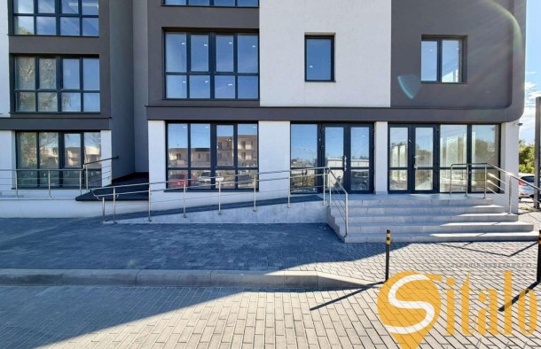 Продаж фасадного комерційного приміщення в ЖК R2 Residence  71,7 м², місто Львів, фото 2