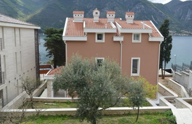 Продаж будинку в Чорногорії в Люте lj39.vbd_s630, фото 4