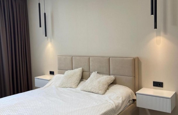 Продажа 2к квартиры 78 кв. м  на ул. Александровская  ID 34109725, фото 12
