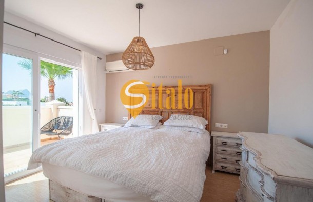 Затишний таунхаус з видом на море та басейном, Кальпе., фото 12