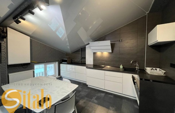 Продаж 3 кім квартири в центрі з ремонтомБельведерська, фото 2