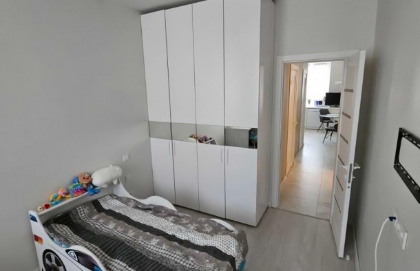 Продаж 3х кімн. квартири з ремонтом на 12го Квітня., фото 5