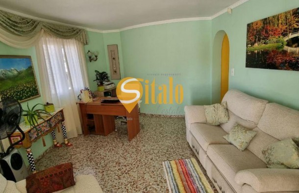 Будинок з панорамним видом на долину та гори, Кальпе., фото 13