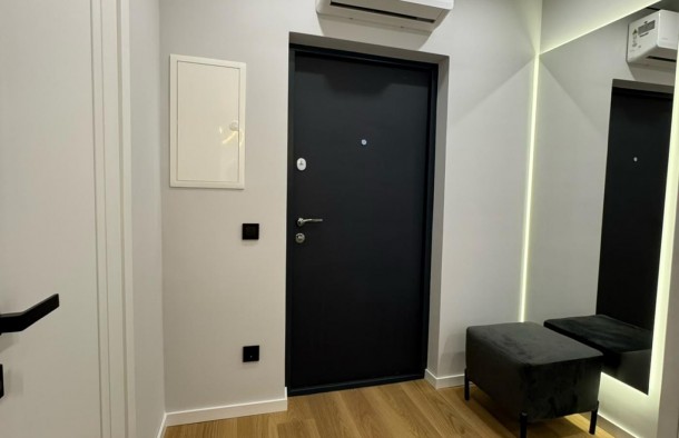 Продається укомплектована 1 кімнатна квартира  Центр, фото 16