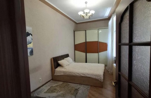 продаж 1 кімнатної квартири з ремонтом вулиця ТобілевичаГероїв Упа., фото 1