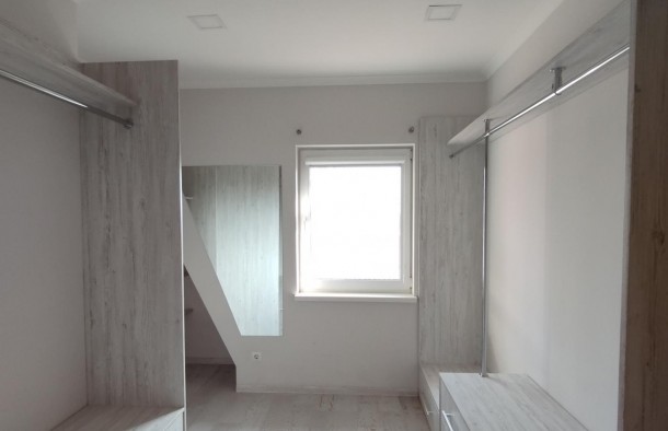 Капітальний маєток з гостьовим будинком та безпечним укриттям., фото 15