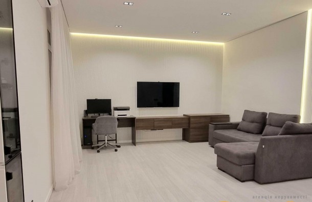 Продаж 3 кімнатної квартири в ЖК  Бородино, фото 3