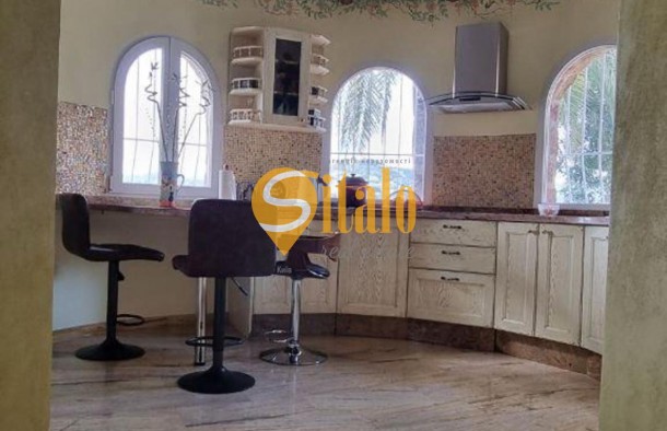 Будинок з панорамним видом на долину та гори, Кальпе., фото 4