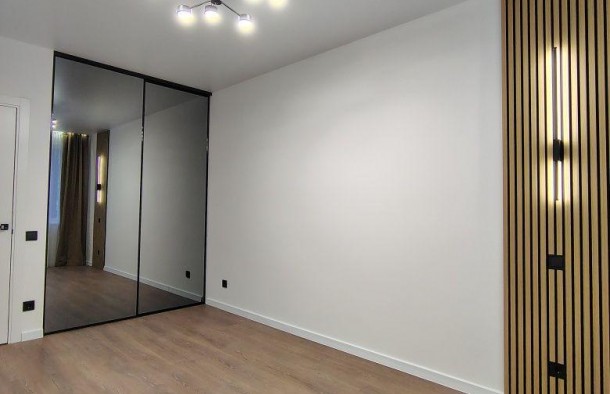 2 кім квартира з ремонтом в центрі, фото 6