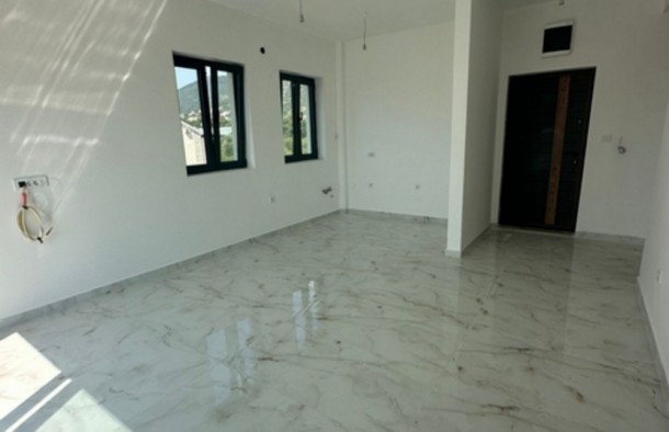 Продаж квартир в Чорногорії в Тіваті tv01475.1bd_s8804, фото 3