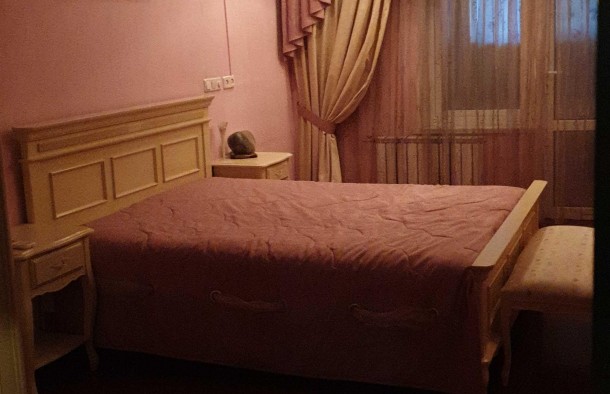 Трикімнатна з ремонтом Космос, фото 7