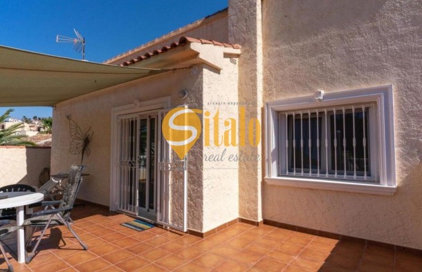 Просторий будинок з басейном у Кальпе, фото 8