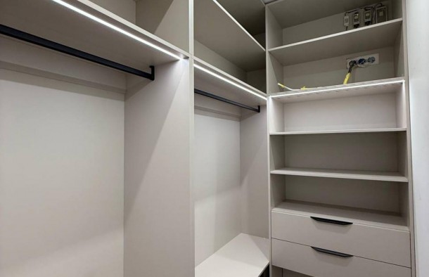 Продаж готового котеджу з дизайнерським ремонтом та меблями в Брюховичах, фото 30