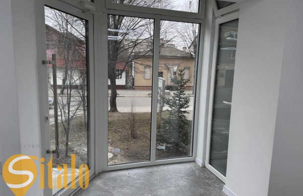 Оренда комерційного приміщення 80 кв.м. в центрі початок Чорновола, фото 1