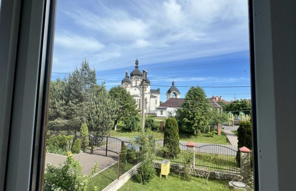 Продаж будинку з ремонтом  біля Львова у с.Малечковичі, фото 19