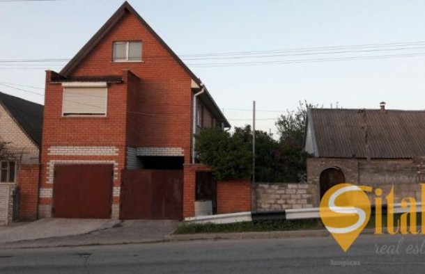 Затишок для великої родини два будинки на одній ділянці, фото 1