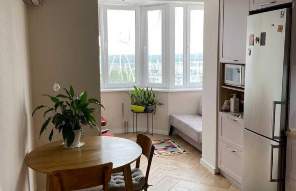 Продається 1к квартира в Олександрівському районі  Малий ринок, фото 3